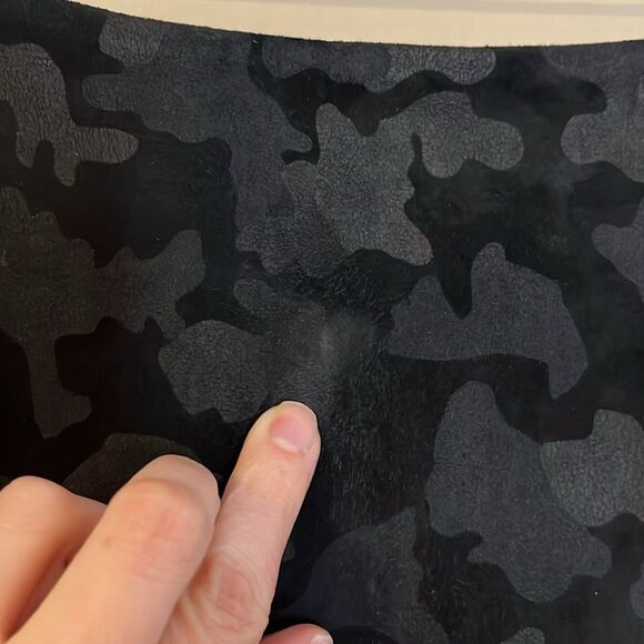 VERONICA BEARD | Black Suede Real Leather Camo Midi Pencil Skirt | Size: 4 - Picture 6 of 10